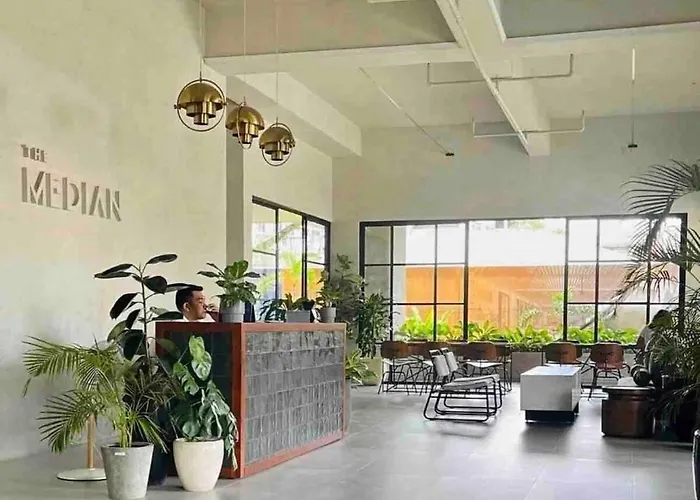 Fully Furnished Minimalist Unit Near It Park Apartment