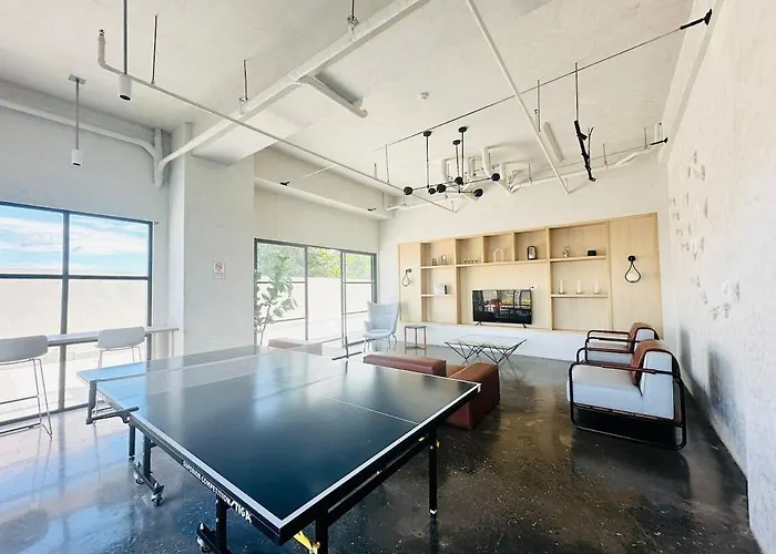 Apartment Fully Furnished Minimalist Unit Near It Park
