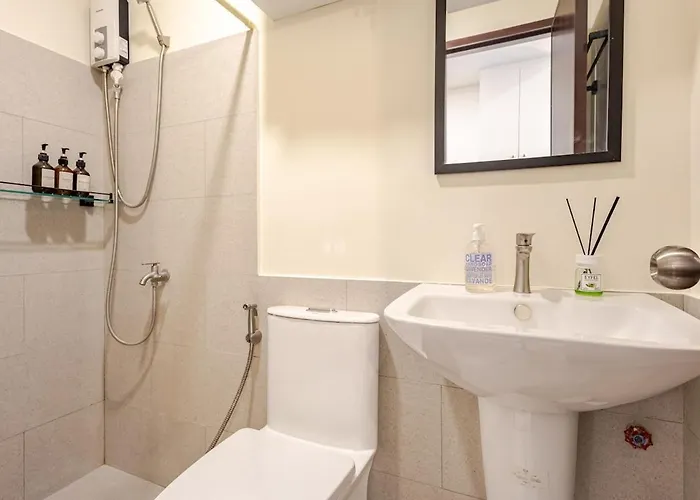 Fully Furnished Minimalist Unit Near It Park Apartment Cebu