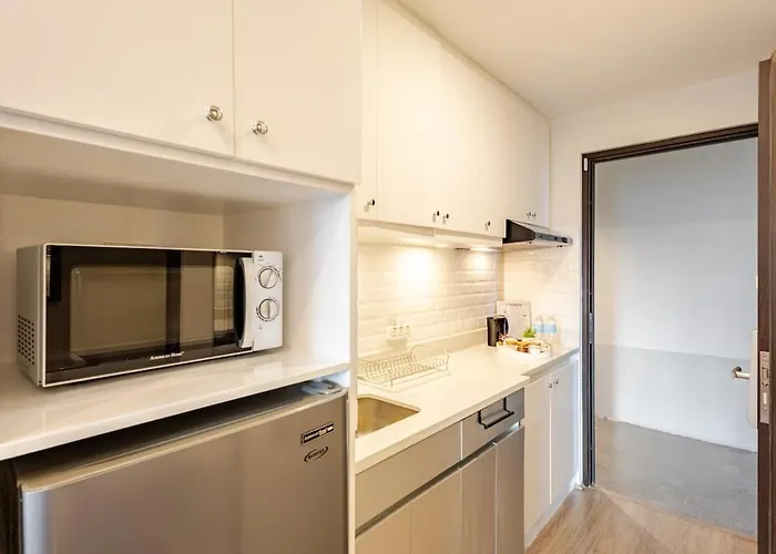 Fully Furnished Minimalist Unit Near It Park Apartment Cebu