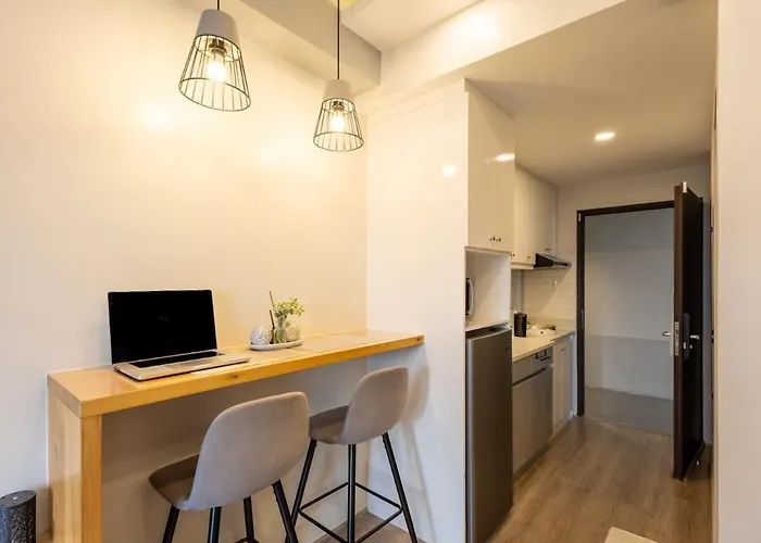 Apartment Fully Furnished Minimalist Unit Near It Park *