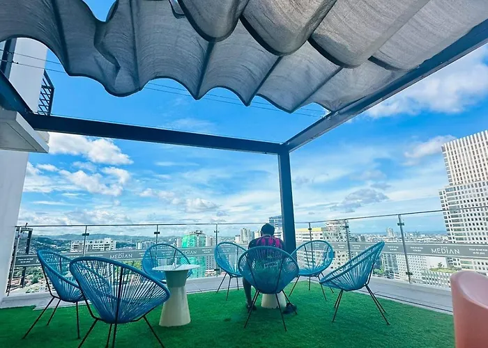 Fully Furnished Minimalist Unit Near It Park Apartment *